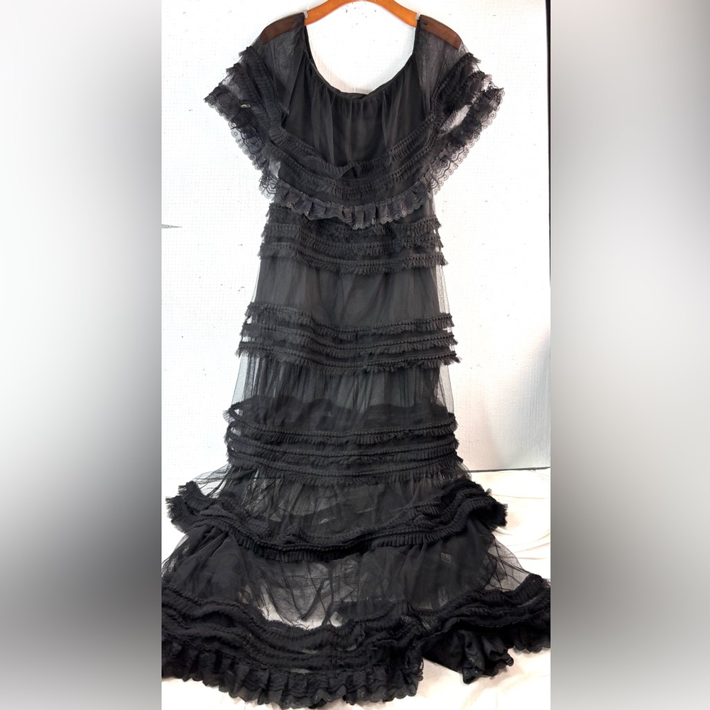 San Joy L Witchy Feminine Tiered Tulle Lace Trim Black Maxi Dress